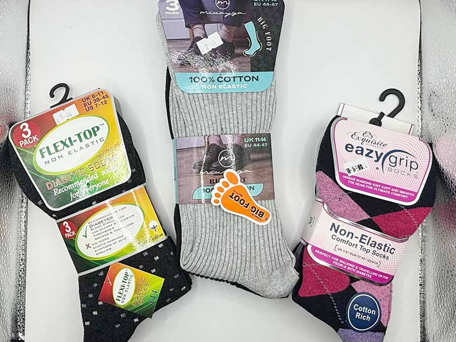Hat City - Chelmsford Retail Market - non-elastic socks